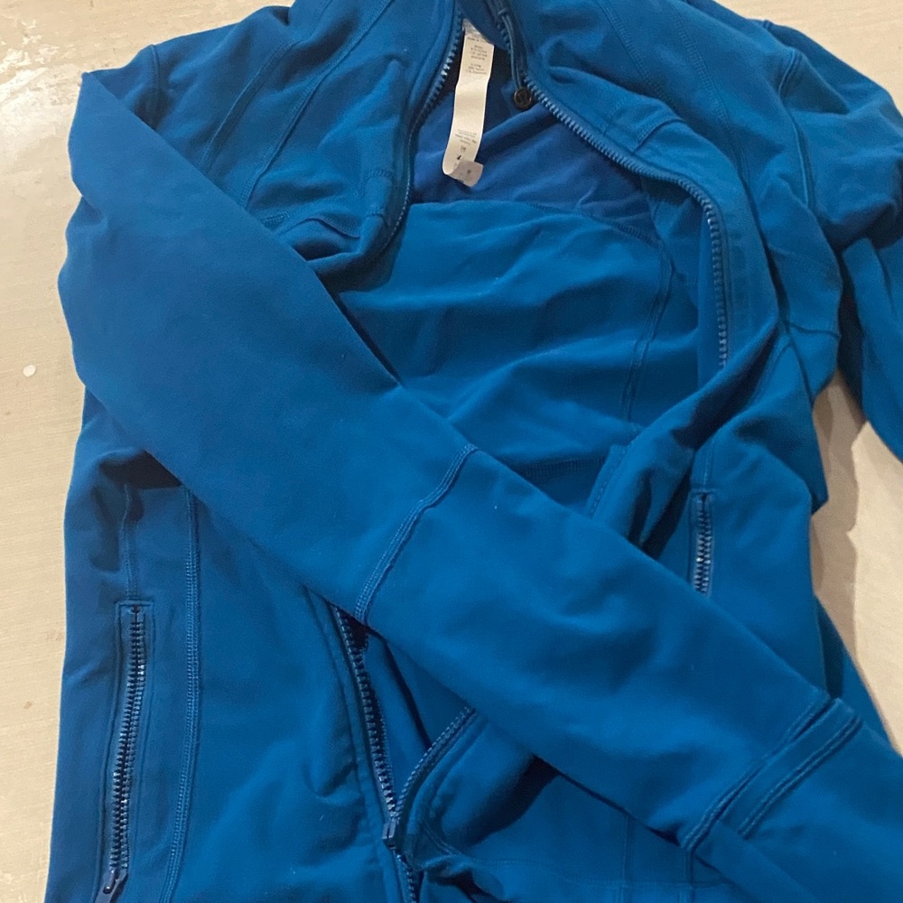 Light weight LuLulemon, jacket for any type of sport or activity
